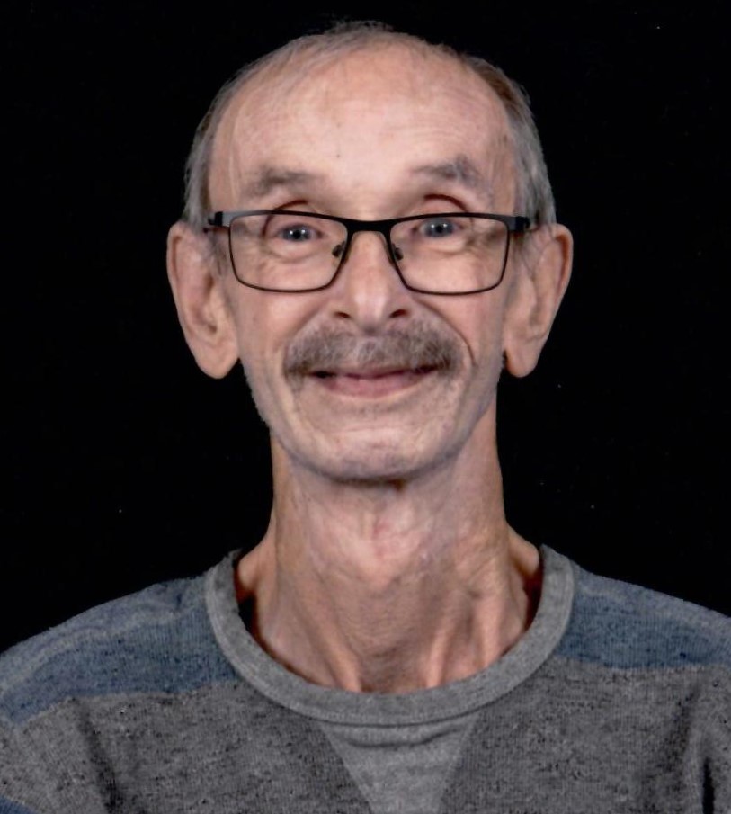 Robert Giroux - autoportrait 2015 main image 0